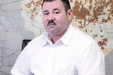 Коллектив ФБУ «ГКЗ» сердечно поздравляет М.Г. Леонова с присвоением почётного звания «Заслуженный геолог Российской Федерации»!